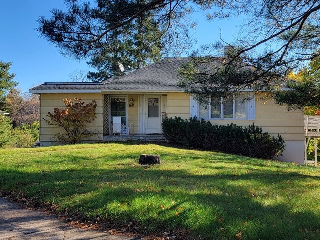 property at 2104 E 8th St