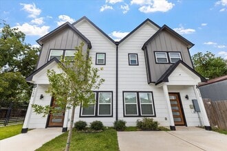 6130 Conley St in Houston, TX - Building Photo - Building Photo