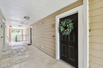 8550 Touchton Rd in Jacksonville, FL - Building Photo - Building Photo