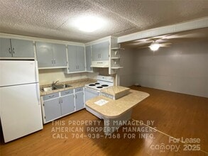 1110 S Main St in Kannapolis, NC - Building Photo - Building Photo