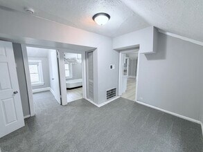 169 Sherburne Ave in St. Paul, MN - Building Photo - Building Photo