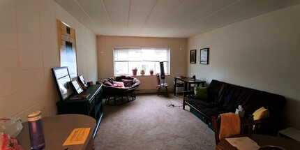 2102 in Madison, WI - Building Photo - Interior Photo