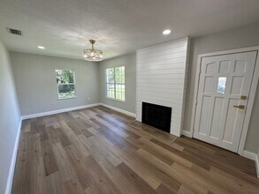 1704 E Elm Rd in Lakeland, FL - Building Photo - Building Photo