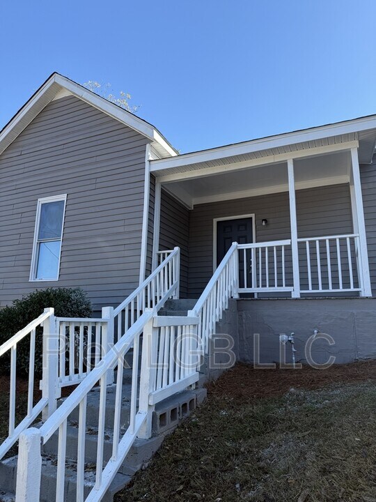 12 Heard St in Lagrange, GA - Building Photo