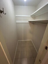 11104 Valleydale Dr in Dallas, TX - Building Photo - Building Photo