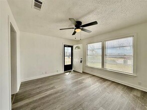 1509 SE 18th St in Mineral Wells, TX - Building Photo - Building Photo