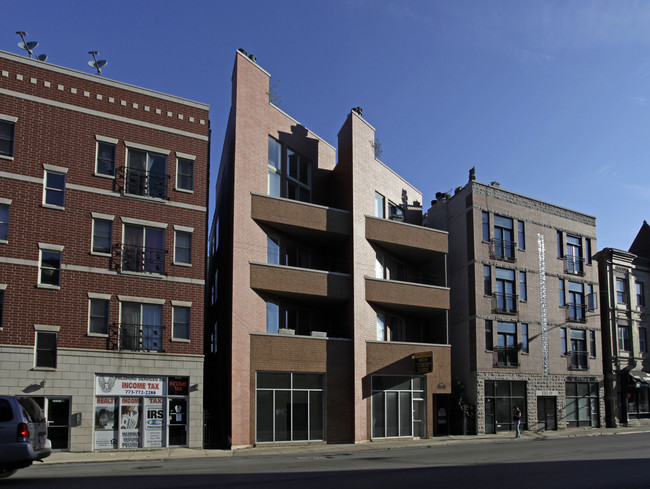 2308 W North Ave in Chicago, IL - Building Photo - Building Photo