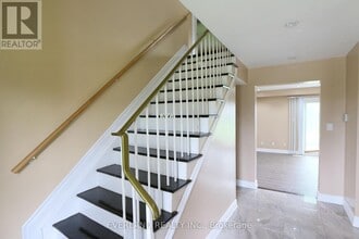 59 Brimorton Dr in Toronto, ON - Building Photo - Building Photo