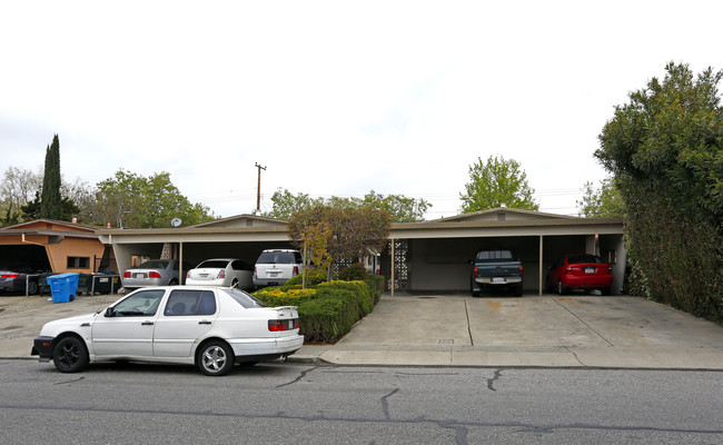 2215 Royal Dr in Santa Clara, CA - Building Photo - Building Photo