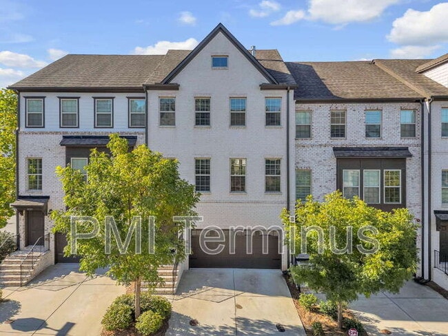 property at 1655 Mountain Top Ln SE