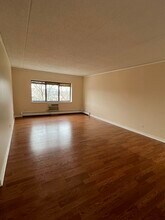 835 Pearson St in Des Plaines, IL - Building Photo - Building Photo