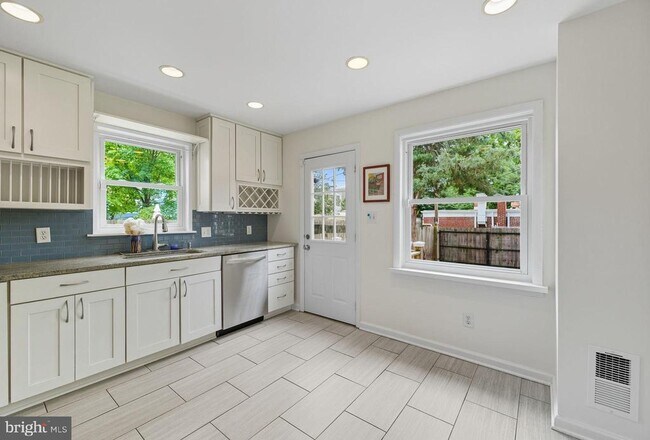 1212 Princess St in Alexandria, VA - Building Photo - Building Photo