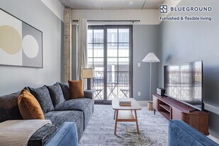 187 Kent Ave in Brooklyn, NY - Building Photo