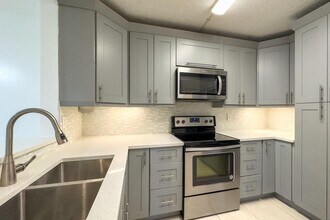 6299 Chasewood Dr in Jupiter, FL - Building Photo - Building Photo