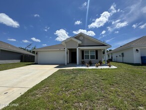 4036 Silver Spur Rd in Callaway, FL - Building Photo - Building Photo