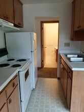 1363 County B Rd W, Unit 1363 in Roseville, MN - Foto de edificio - Building Photo