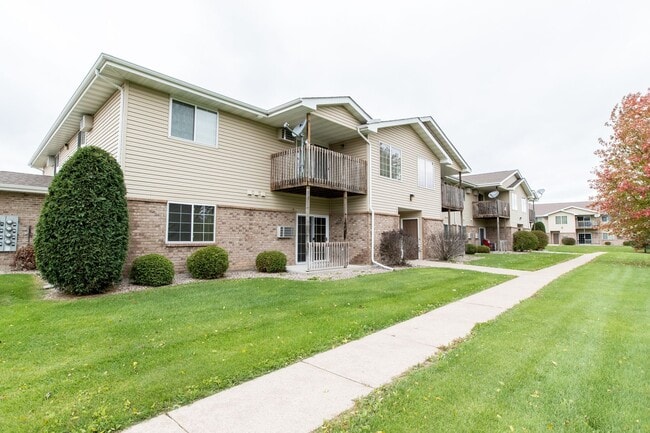 Charlotte Court Apartments