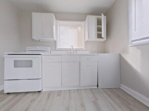 610 Hawthorne Ave in High Point, NC - Building Photo - Building Photo