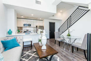 ST Townhomes at Riverside