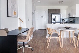 1501 SW 37th Ave in Miami, FL - Building Photo - Building Photo