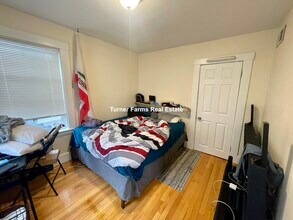 19 Bay St, Unit 2L in Cambridge, MA - Building Photo - Building Photo
