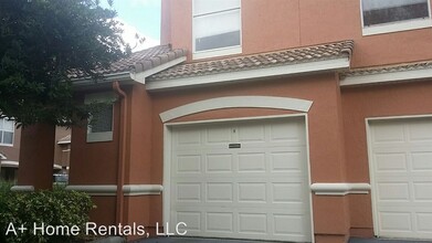 19901 Villa Tuscany Way in Orlando, FL - Foto de edificio - Building Photo