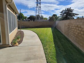 1503 Mountain View Tr in Beaumont, CA - Foto de edificio - Building Photo