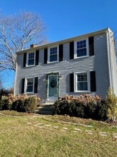 32 Grandview Dr in Plymouth, MA - Foto de edificio - Building Photo