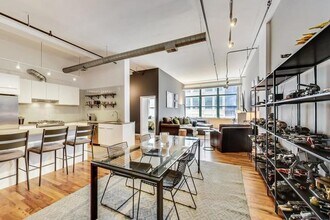 1020 S Wabash Ave, Unit 4c in Chicago, IL - Building Photo - Building Photo