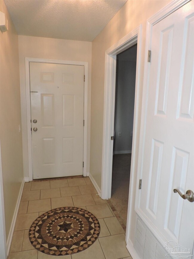 1100 Sweetbriar St in Ensley, FL - Building Photo - Building Photo