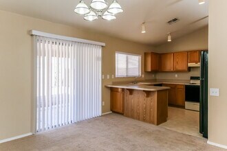1370 W Gary Dr in Chandler, AZ - Building Photo - Building Photo