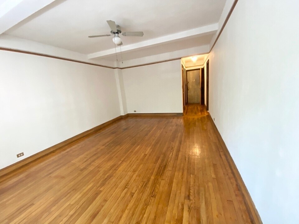 101 Lafayette Ave-Unit -2-B in Brooklyn, NY - Building Photo