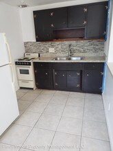 2035 Edgewater Dr in Clearwater, FL - Foto de edificio - Building Photo