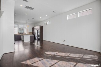 1706 Alamo St in Houston, TX - Foto de edificio - Building Photo