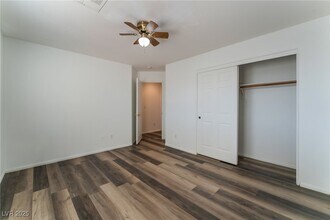 6640 April Bend Ct in North Las Vegas, NV - Foto de edificio - Building Photo