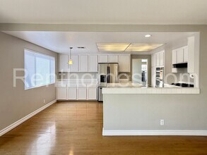1737 Willowhaven Rd in Encinitas, CA - Building Photo - Building Photo
