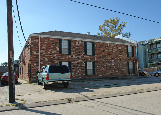 2524 Pasadena Ave in Metairie, LA - Building Photo - Building Photo