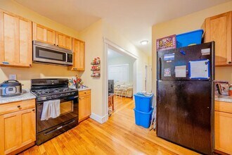 114 Elm St, Unit 2 in Cambridge, MA - Building Photo - Building Photo