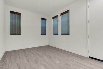 131 Fable in Irvine, CA - Building Photo - Building Photo