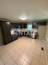 120 S Hawk Dr in Rainbow City, AL - Building Photo - Building Photo