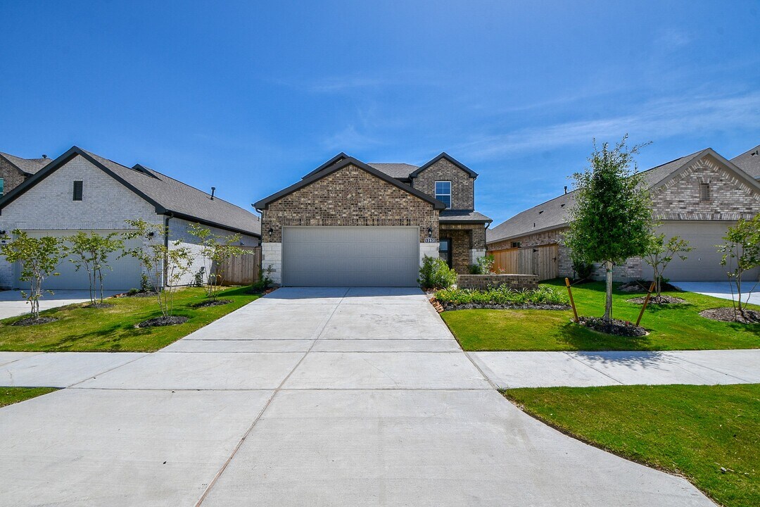 12931 California Palm Ct in Cypress, TX - Building Photo