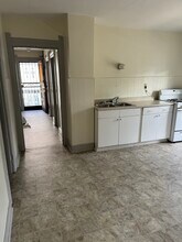 2345 N Murray Ave, Unit 1 in Milwaukee, WI - Building Photo - Building Photo