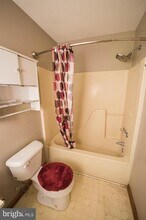 210 E Lillian St-Unit -3 in Hebron, MD - Building Photo - Building Photo