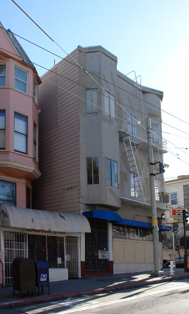 1598 McAllister St in San Francisco, CA - Building Photo - Building Photo