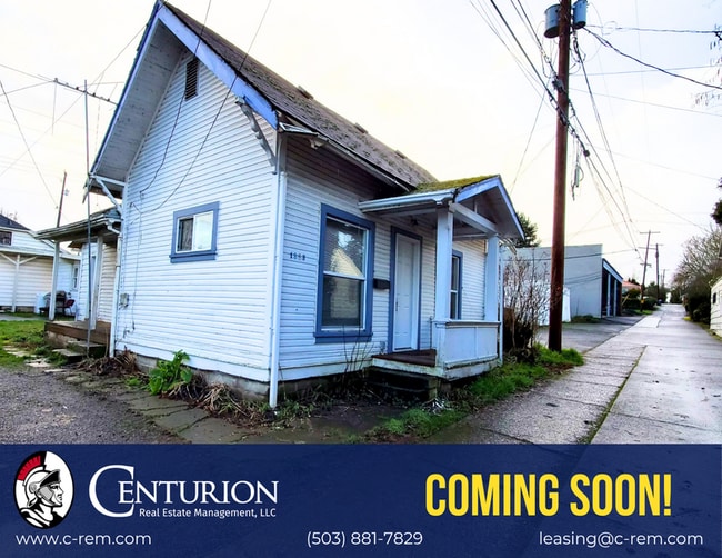 property at 1353 Commercial St SE