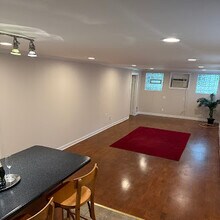 2525 W Ardmore Ave in Chicago, IL - Building Photo - Building Photo