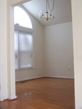 14208 Greenview Dr in Laurel, MD - Building Photo - Building Photo