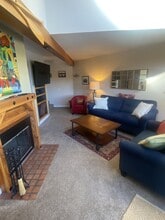 489 Tahoe Keys Blvd in South Lake Tahoe, CA - Building Photo - Building Photo