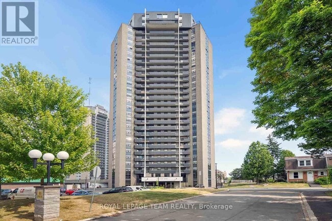 property at 900-2900 Dynes Rd