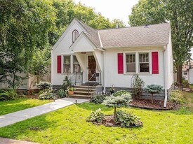 1015 20th Ave SE, Unit 1 in Minneapolis, MN - Building Photo